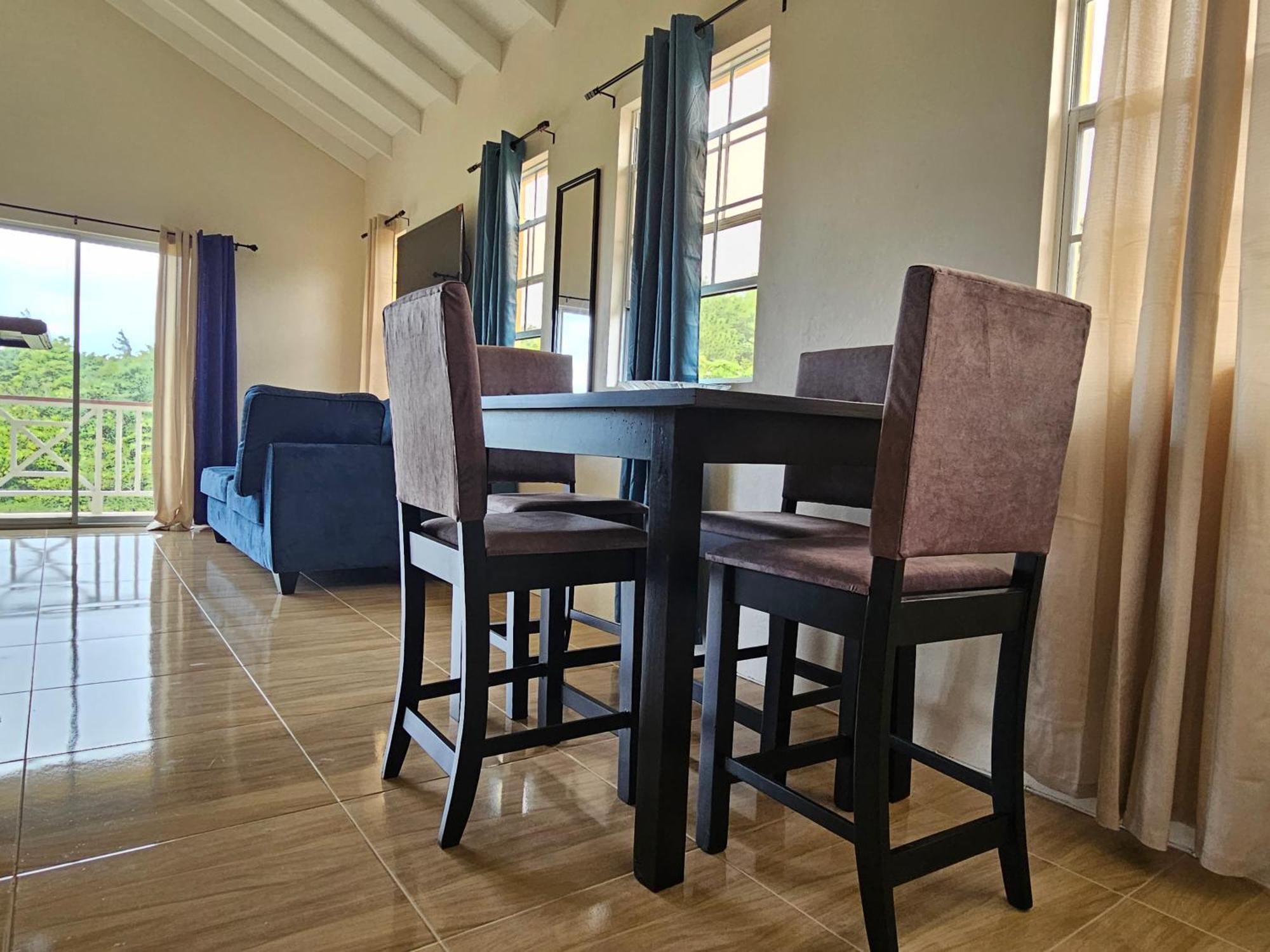Royal Escape - 2 Apartment Anse La Raye Екстериор снимка